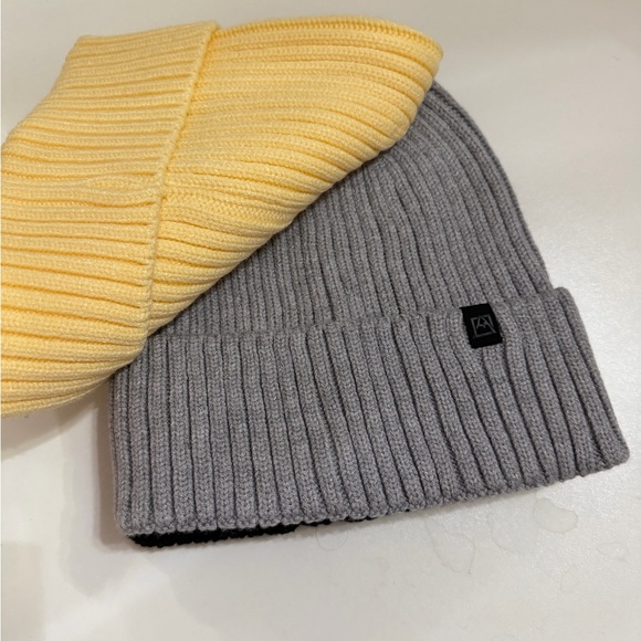 Avalanche 3-Pack Ribbed toboggans NWT - Picture 2 of 7